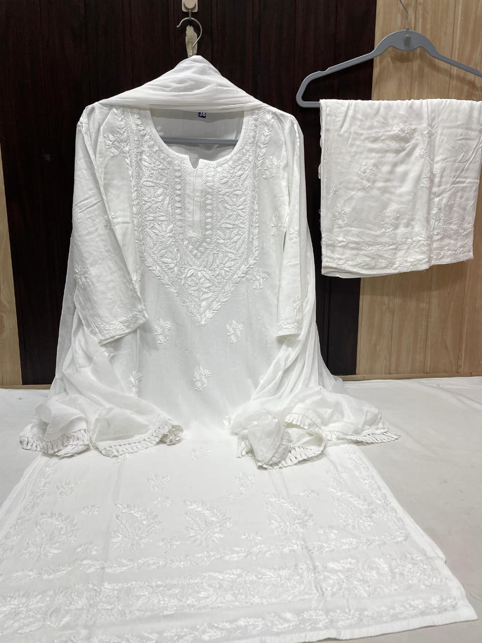Color: White