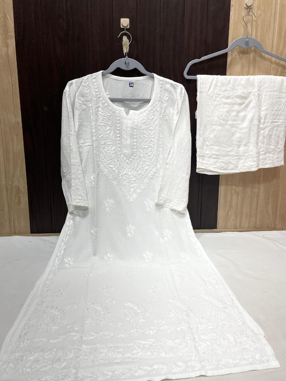 Color: White