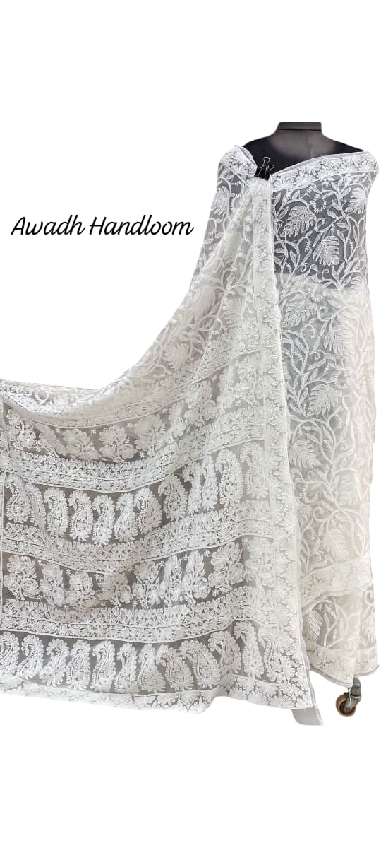 Color: White