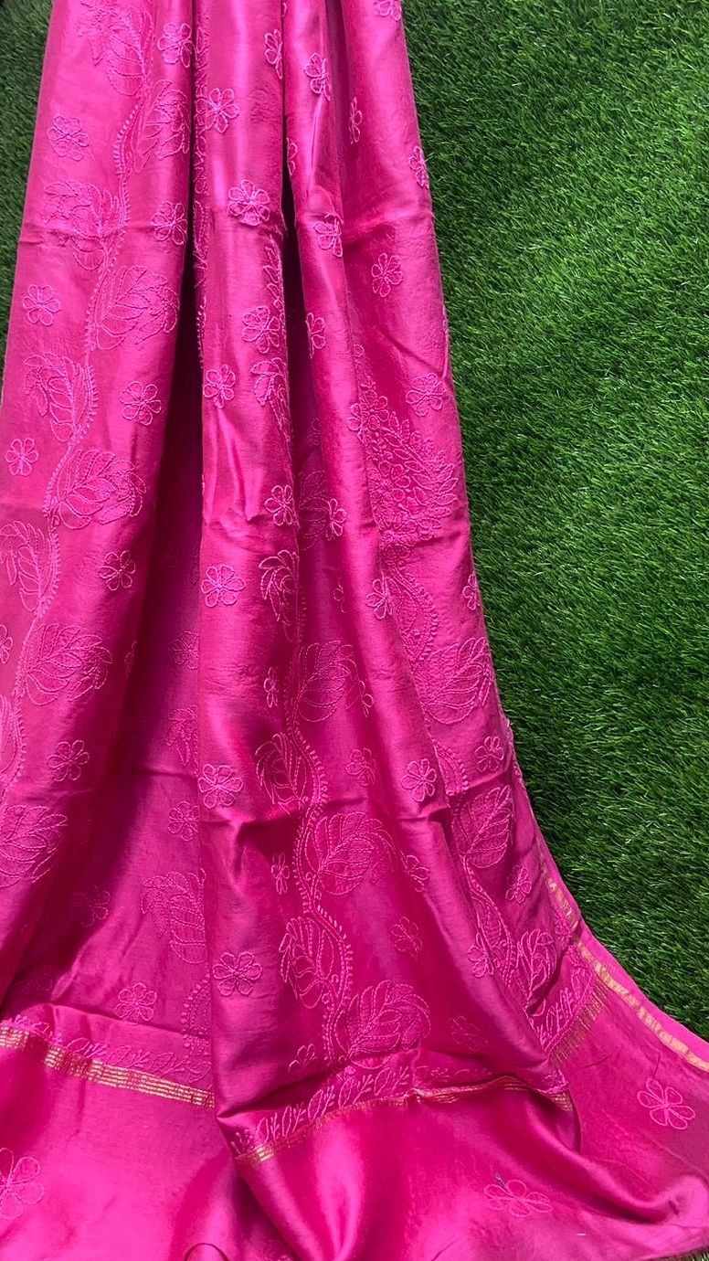 Color: Dark Pink