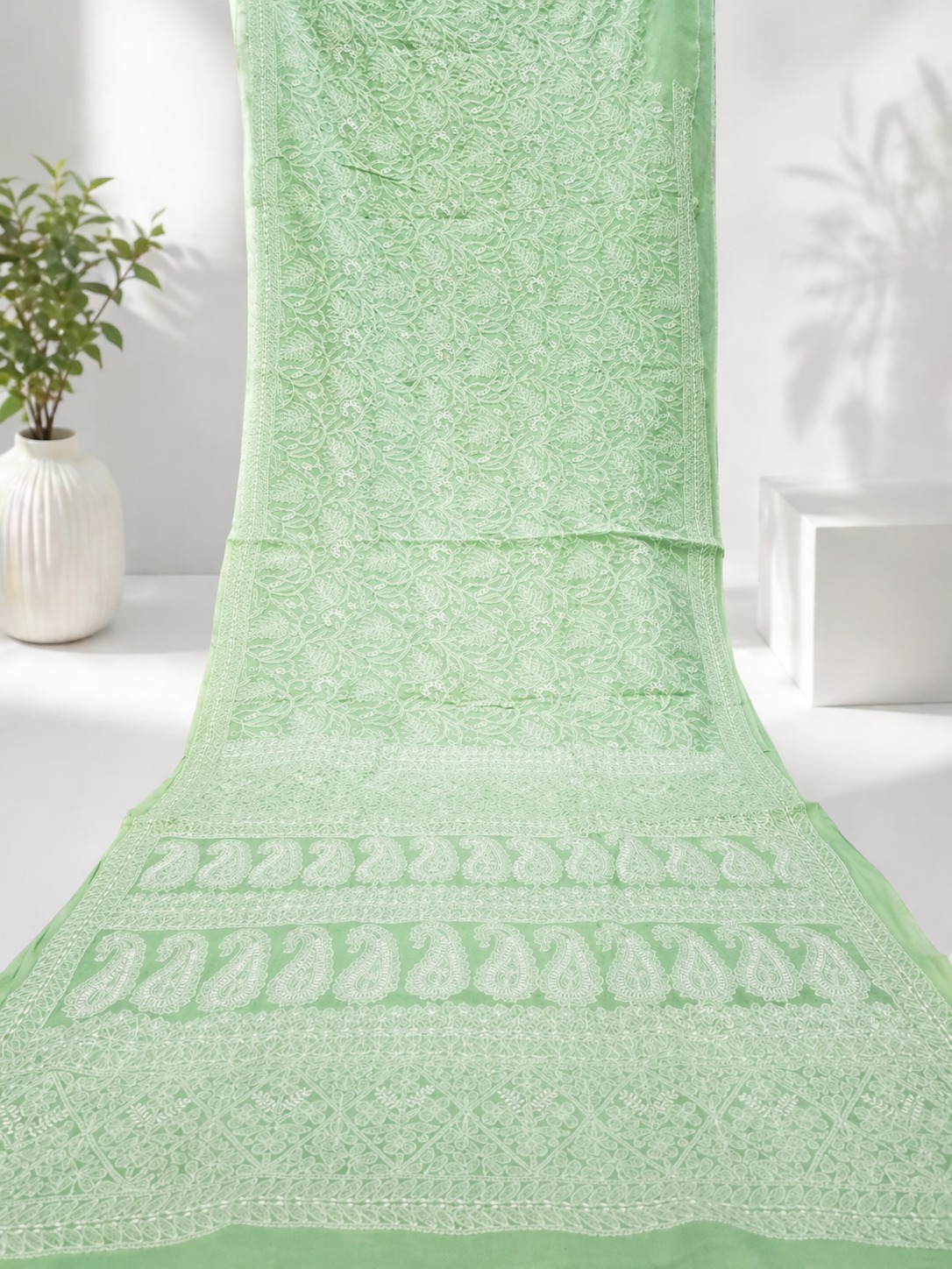 Color: Lime Green