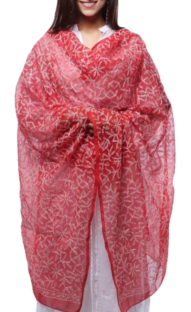 Color: Red