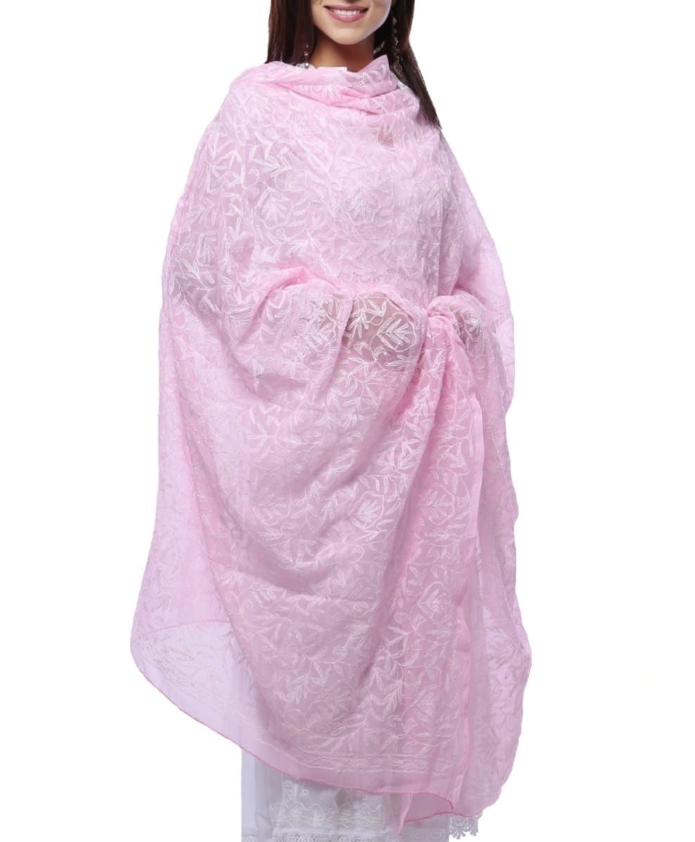Color: Pink