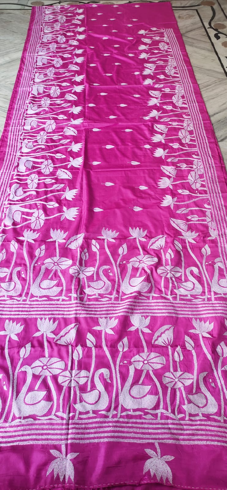 Color: Pink