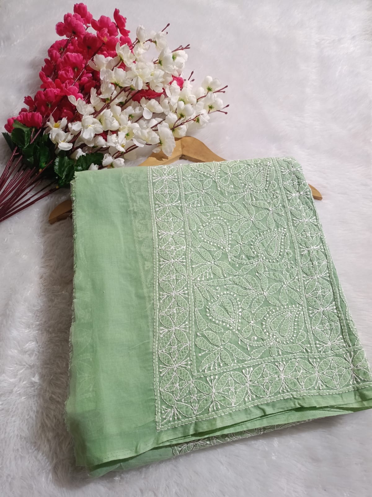 Color: Pestal Green