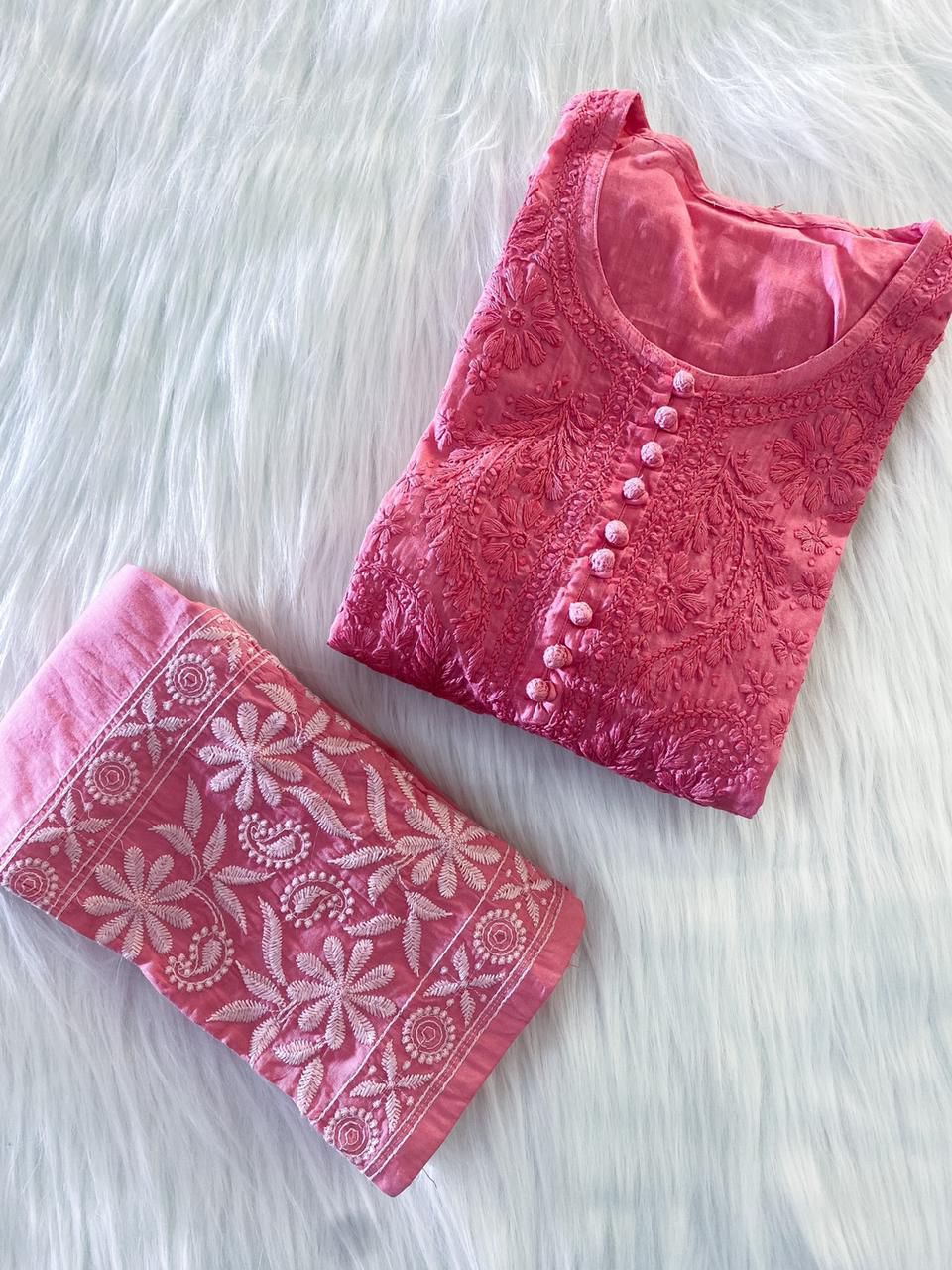 Color: Pink dark