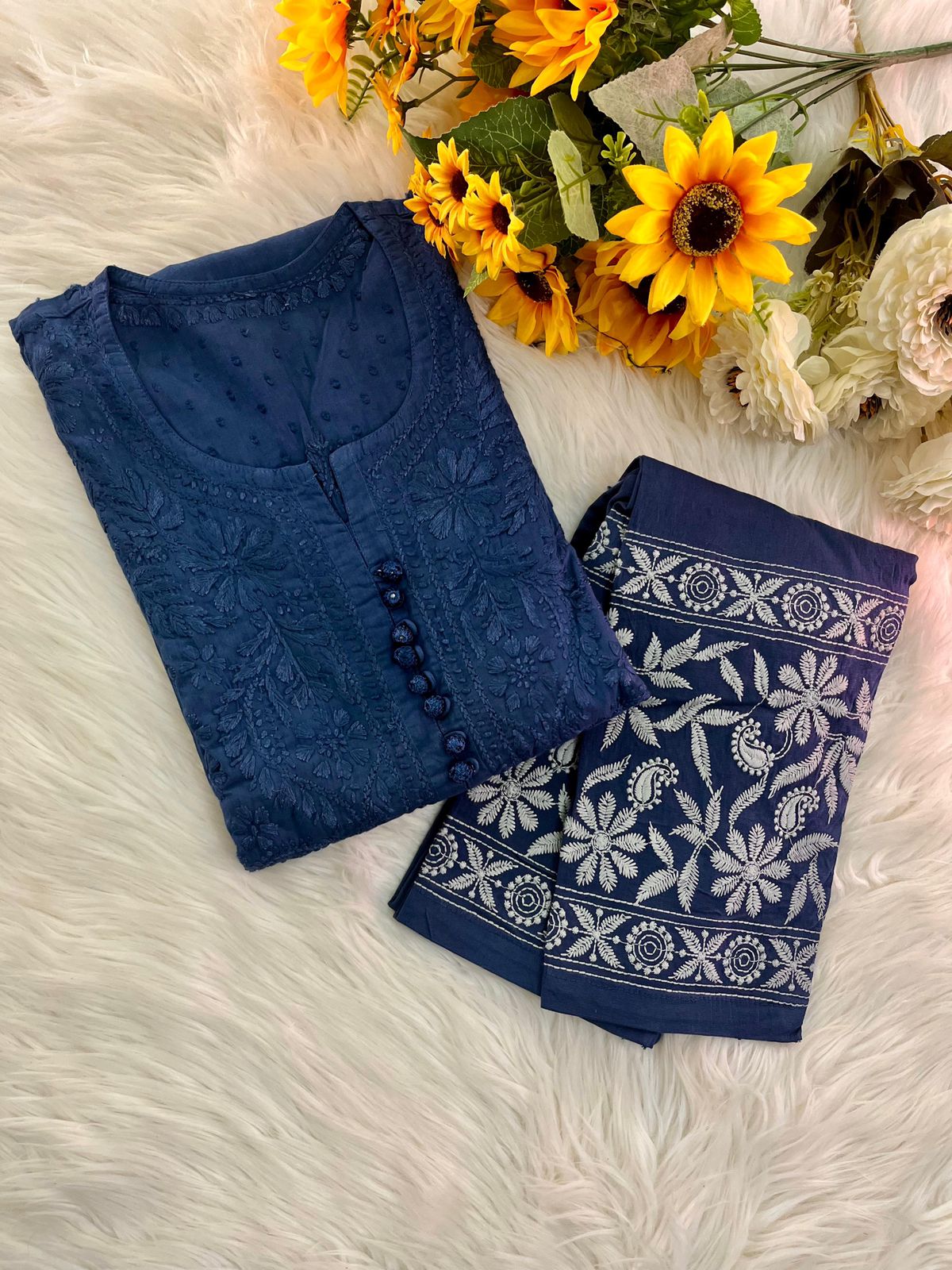 Color: Navy Blue