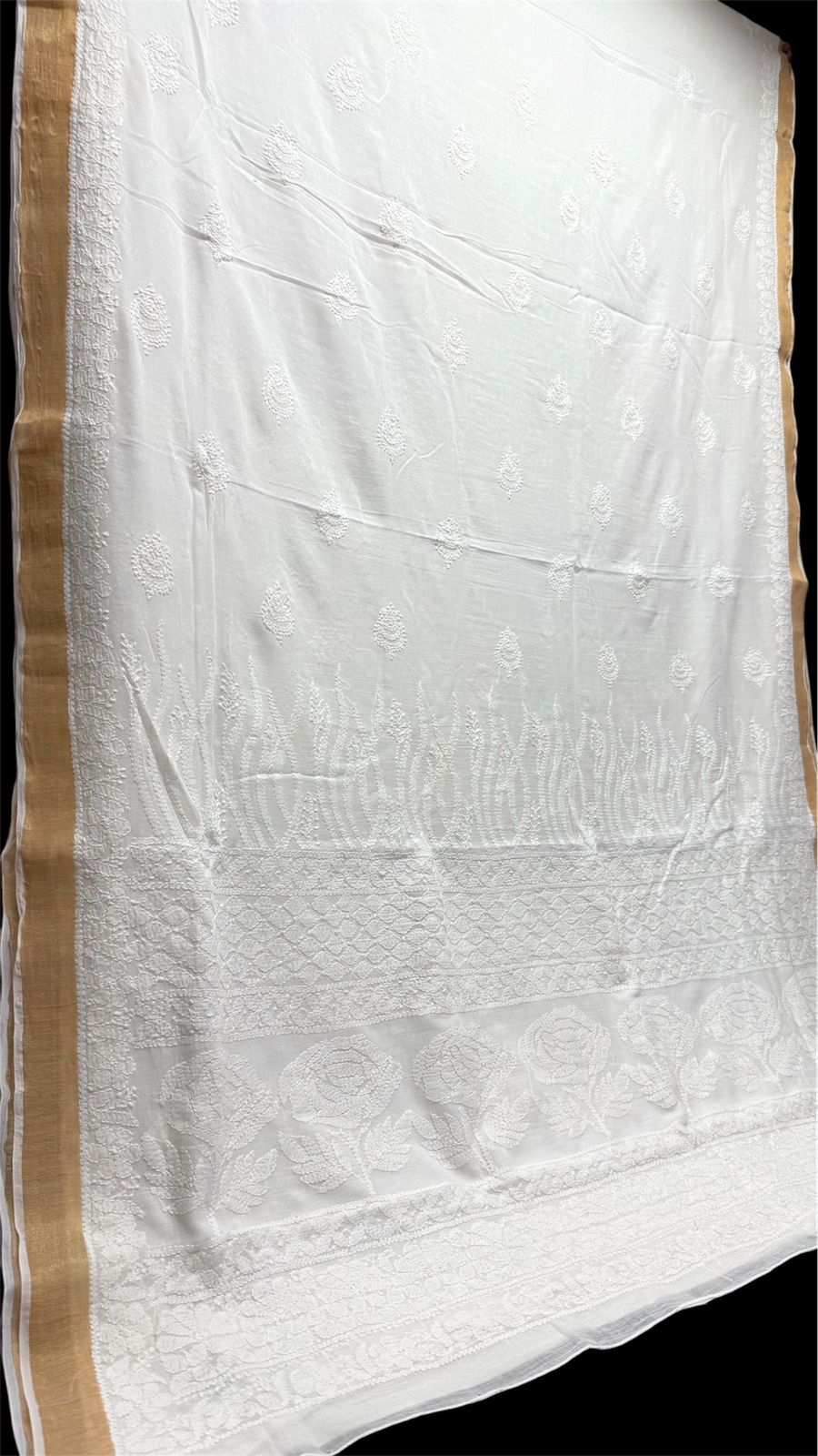 Color: White