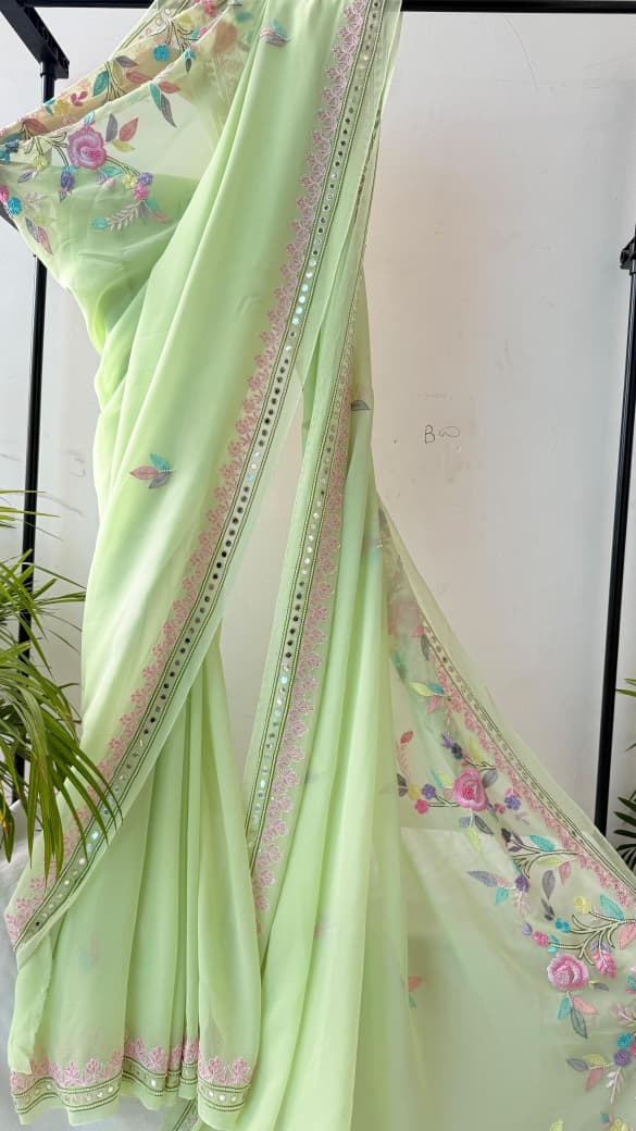 Color: Pista Green