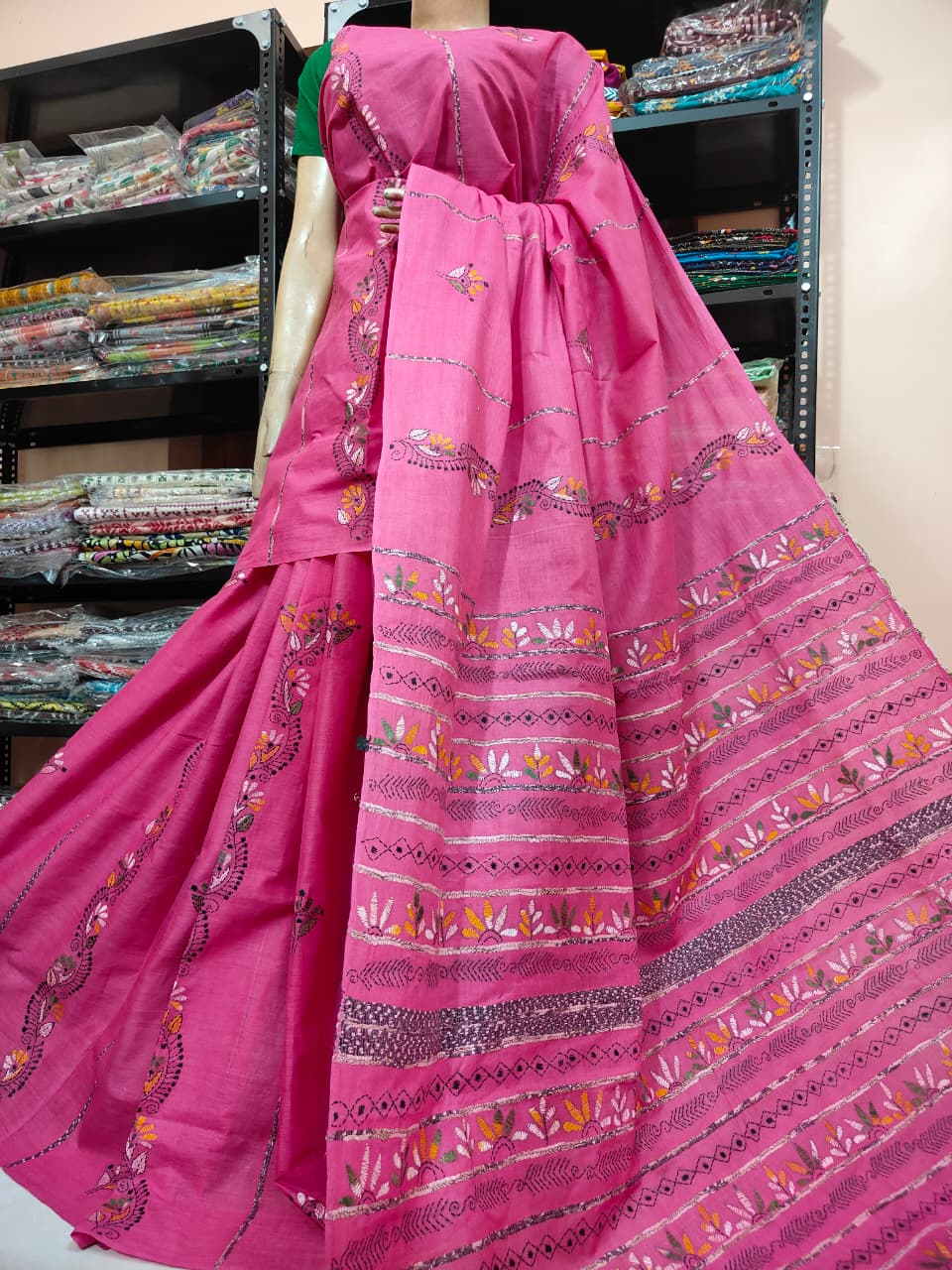 Color: Dark Pink