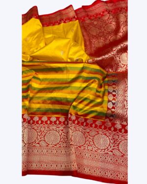 Pure Handloom Banarasi Katan Silk Saree with Checks Weave & Antique Zari Work | Rich Pallu | Soft Luxury Fabric | Festive & Wedding Wear